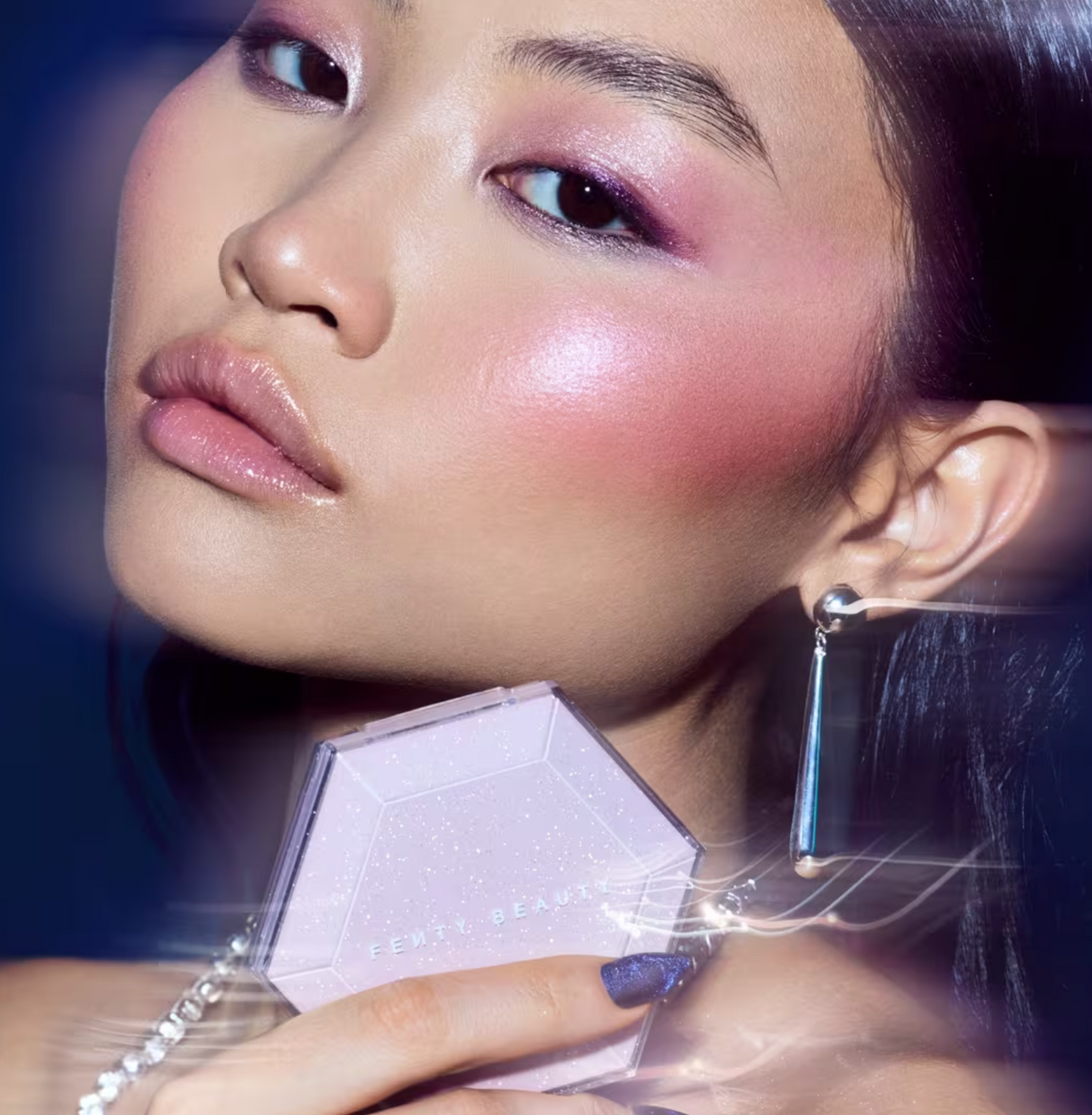 Diamond Bomb All-Over Diamond Veil Fenty Beauty By Rihanna