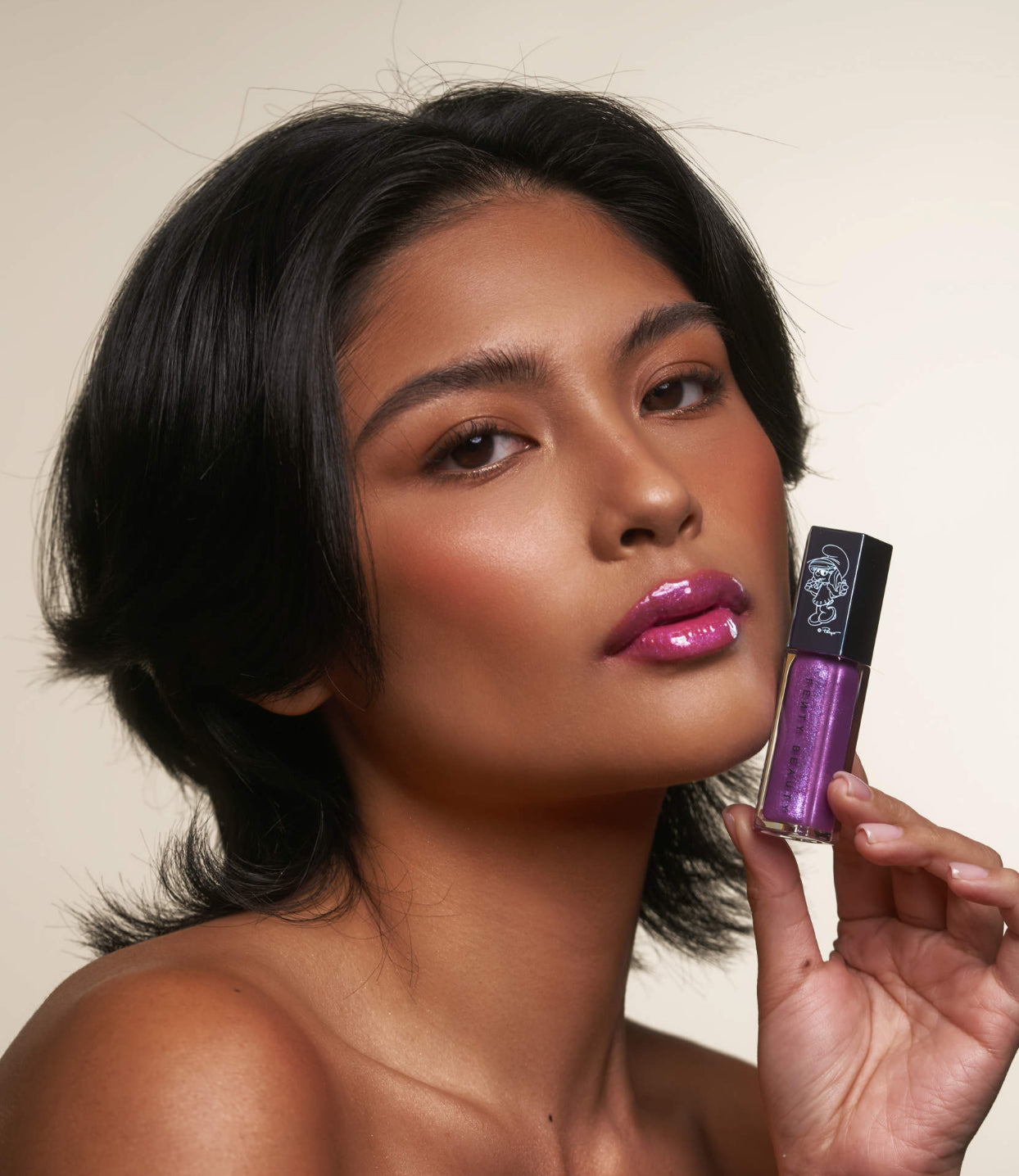 Fenty Beauty by Rihanna
Dúo de esenciales labiales Smooches de Pitufina + llavero