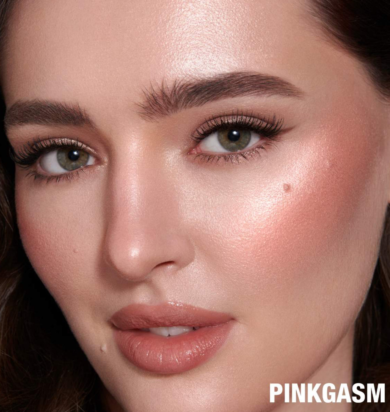 Charlotte Tilbury
Beauty Highlighter Wand