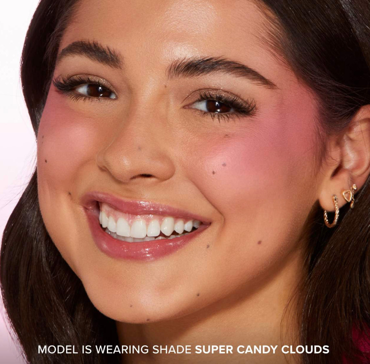 Too Faced
Cloud Crush Blurring Rubor en polvo