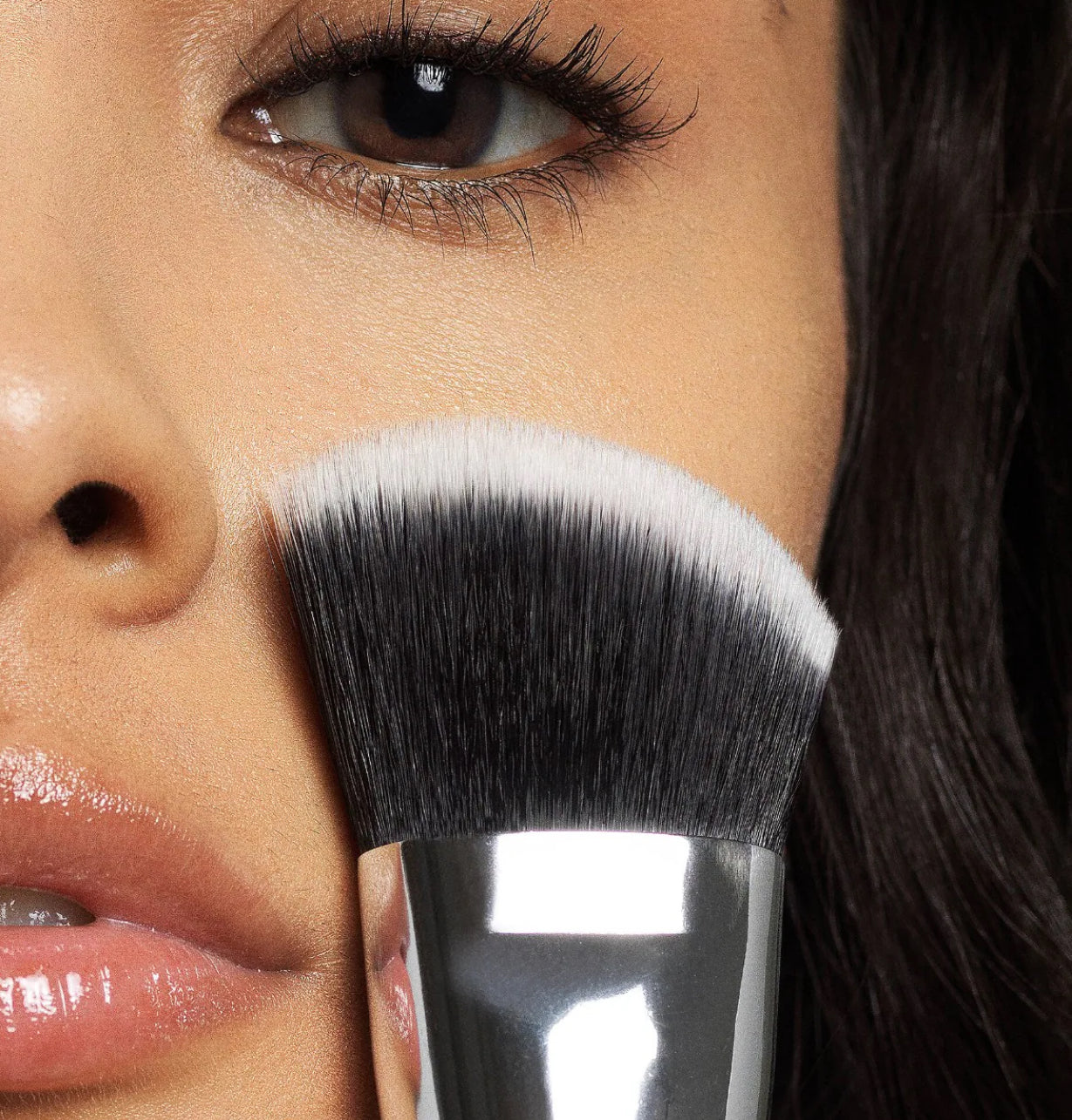 HAUS LABS BY LADY GAGA
Cruelty-Free Foundation Brush brocha para base