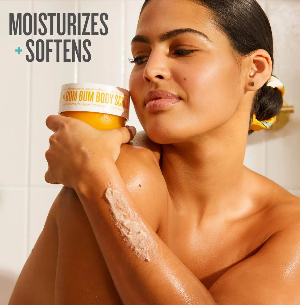 Sol de Janeiro
Bum Bum Body Scrub exfoliante cuerpo 220 g