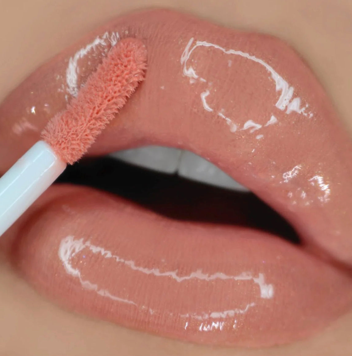 ULTRA DAZZLE LIPGLOSS