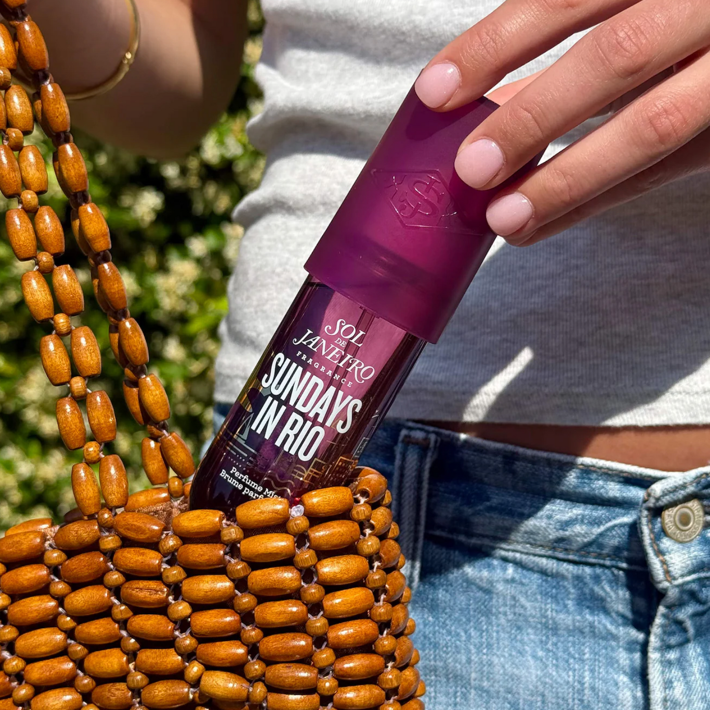 Sol de Janeiro  Sundays in Rio Warm Vanilla Hair & Body Perfume Mist perfume para cuerpo y cabello