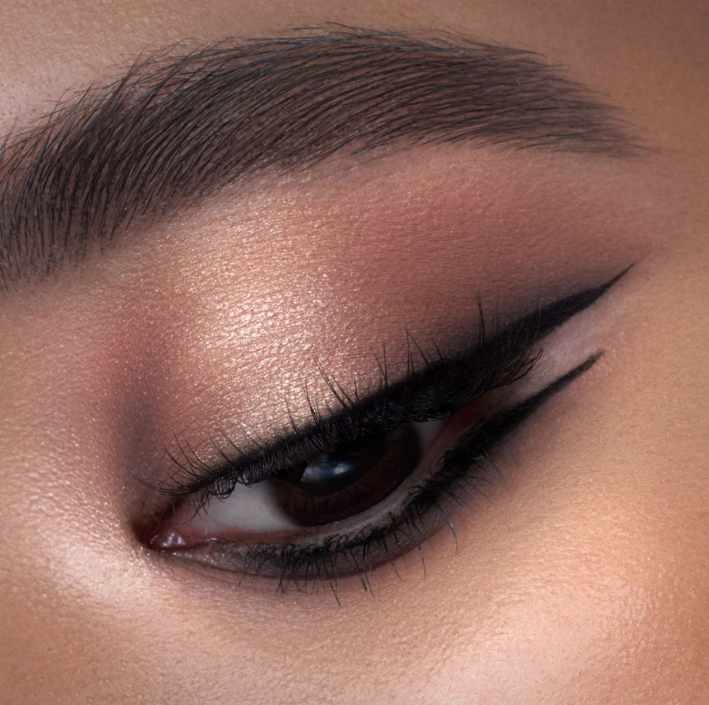 NATASHA DENONA  Eye Sculpt Texture & Tone Eyeshadow Palette