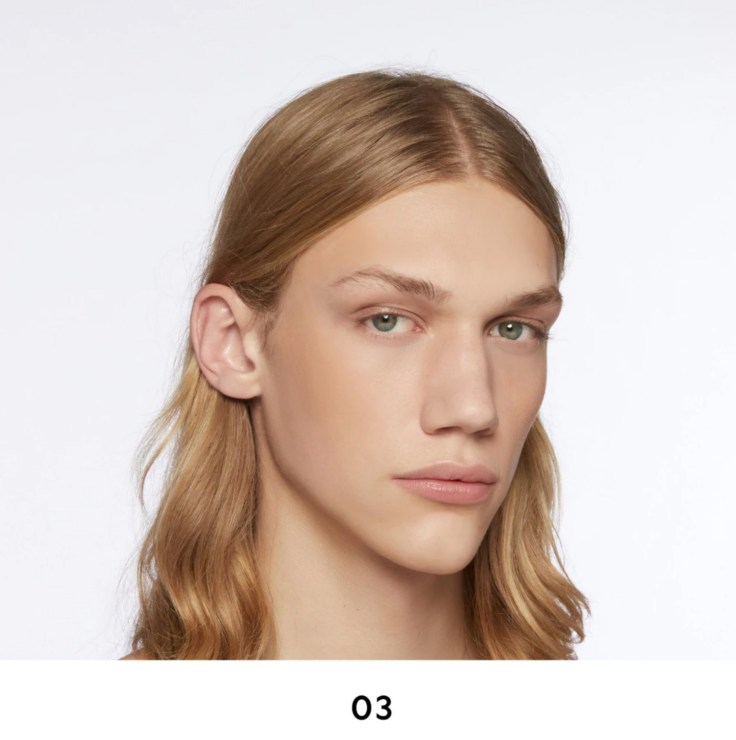 Gucci  Sun-Kissed Glow Powder Bronzer