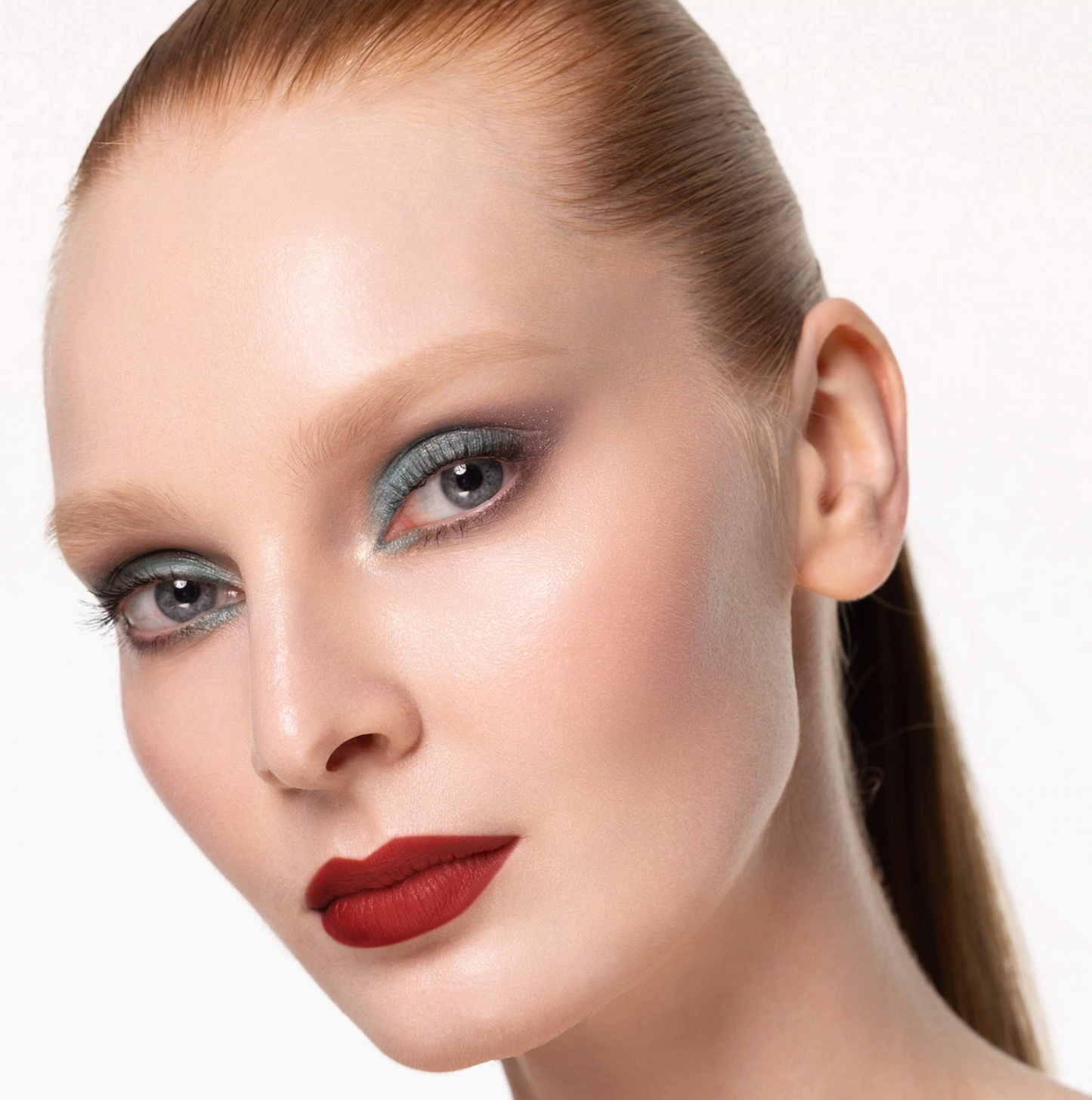 PAT McGRATH LABS  GILDED NIRVANA: MEGA EYE SHADOW PALETTE