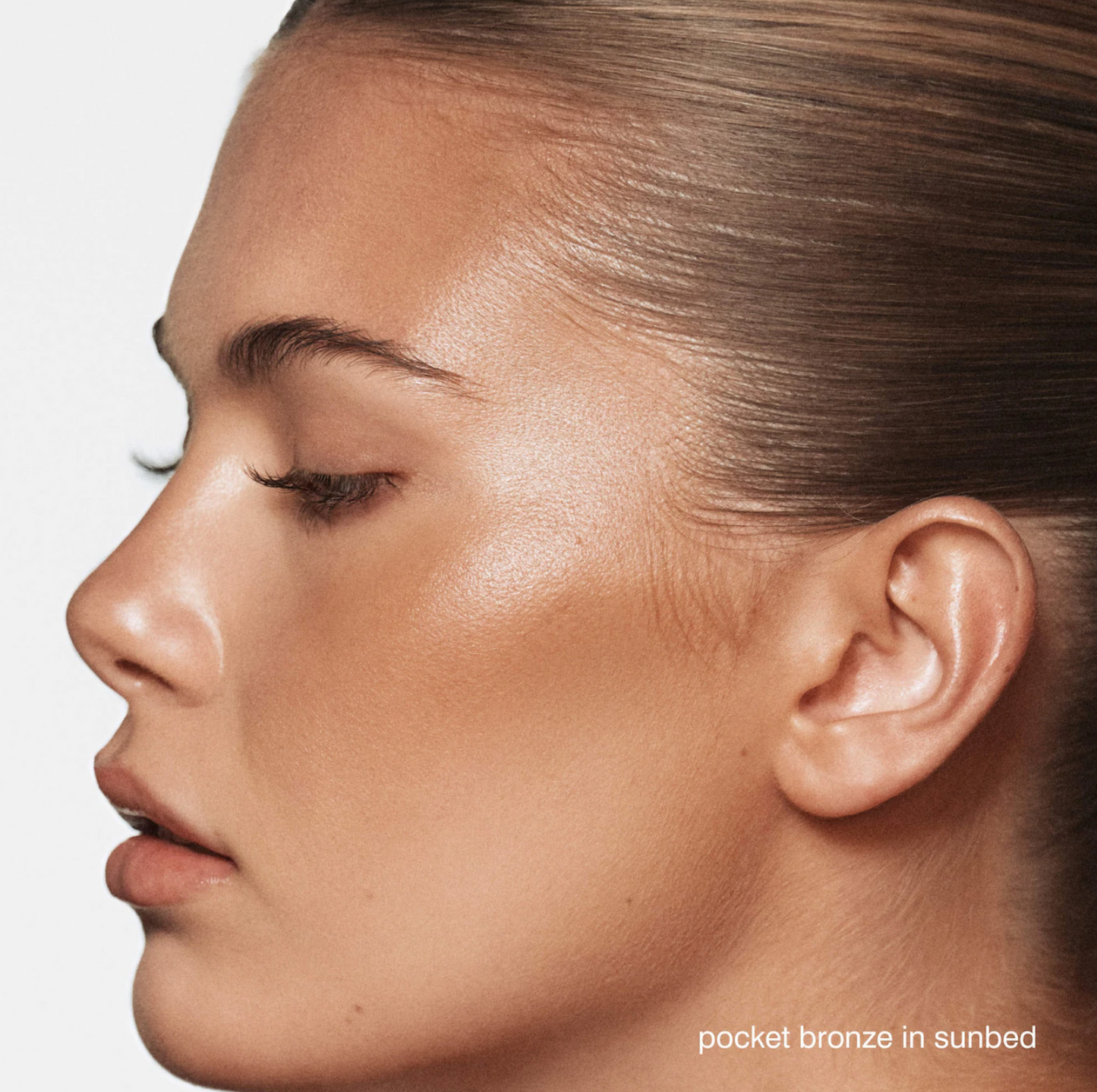 Pocket Bronze Long-Wearing Cream Bronzer