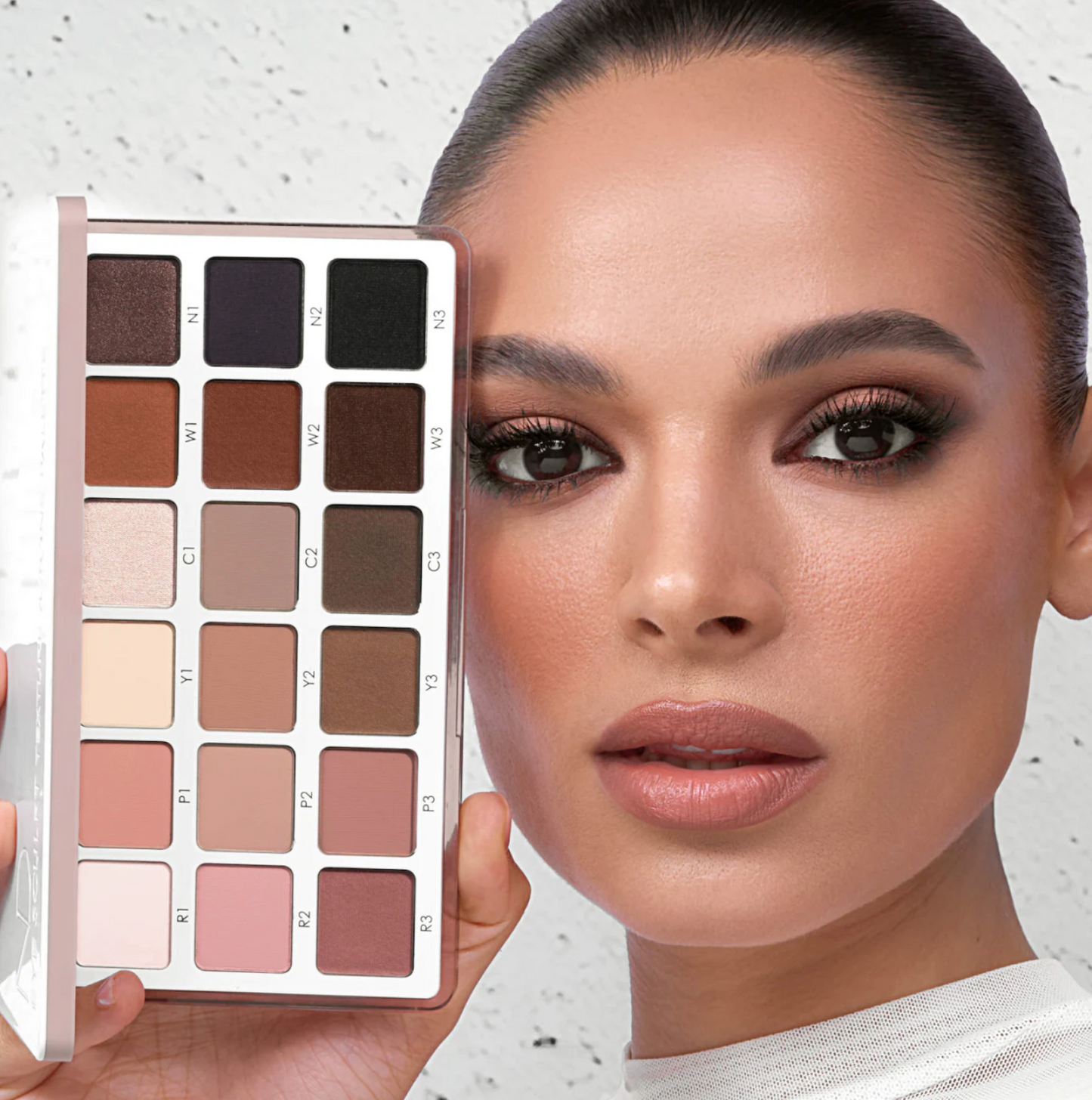 NATASHA DENONA  Eye Sculpt Texture & Tone Eyeshadow Palette