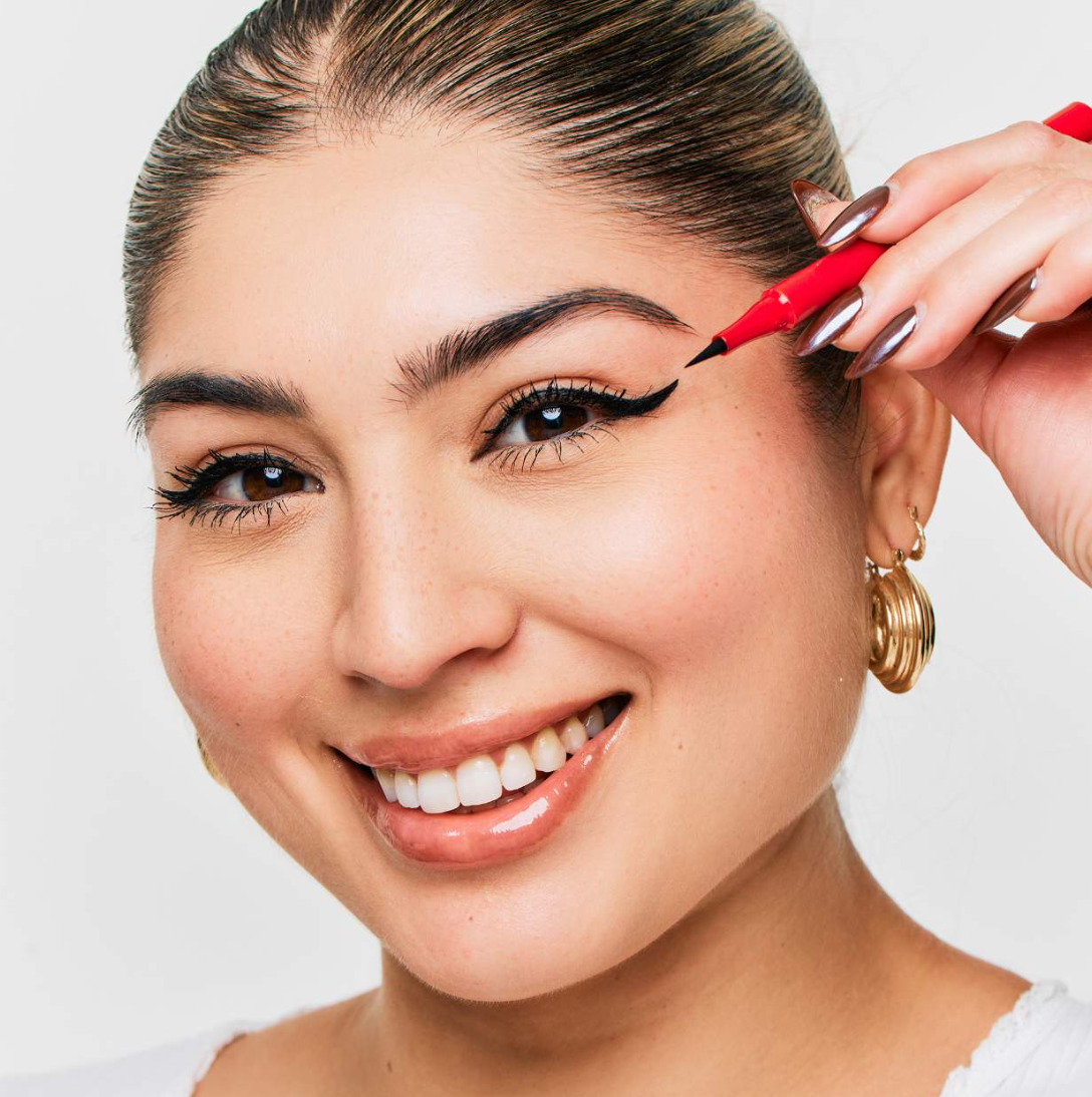 ONE/SIZE by Patrick Starrr  Point Made Waterproof Liquid Eyeliner Pen