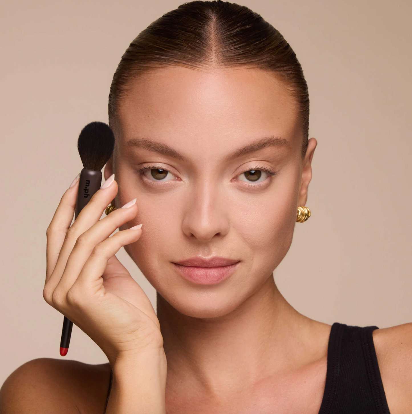 m.ph by Mary Phillips  The Foundation Brush