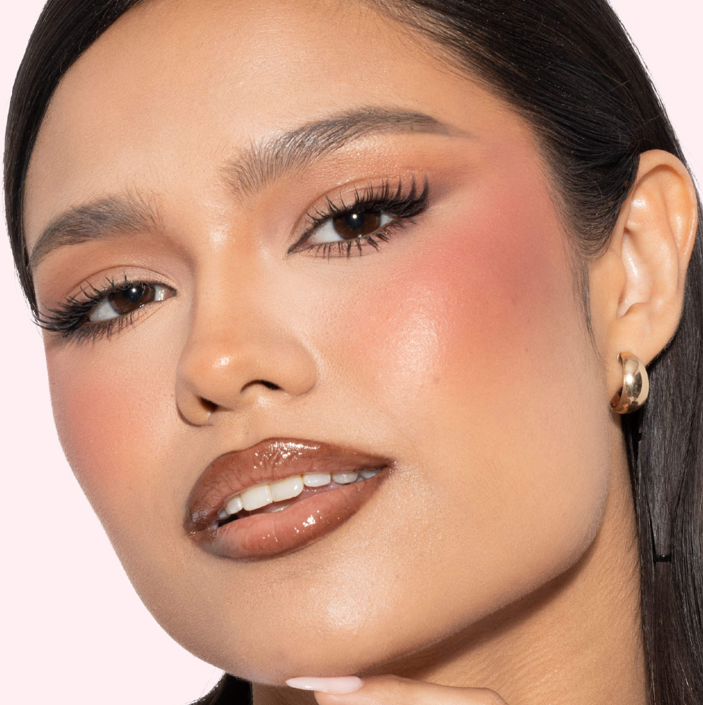 NEW HUDA BEAUTY  Blush Filter Blurring Blushlighters Palette