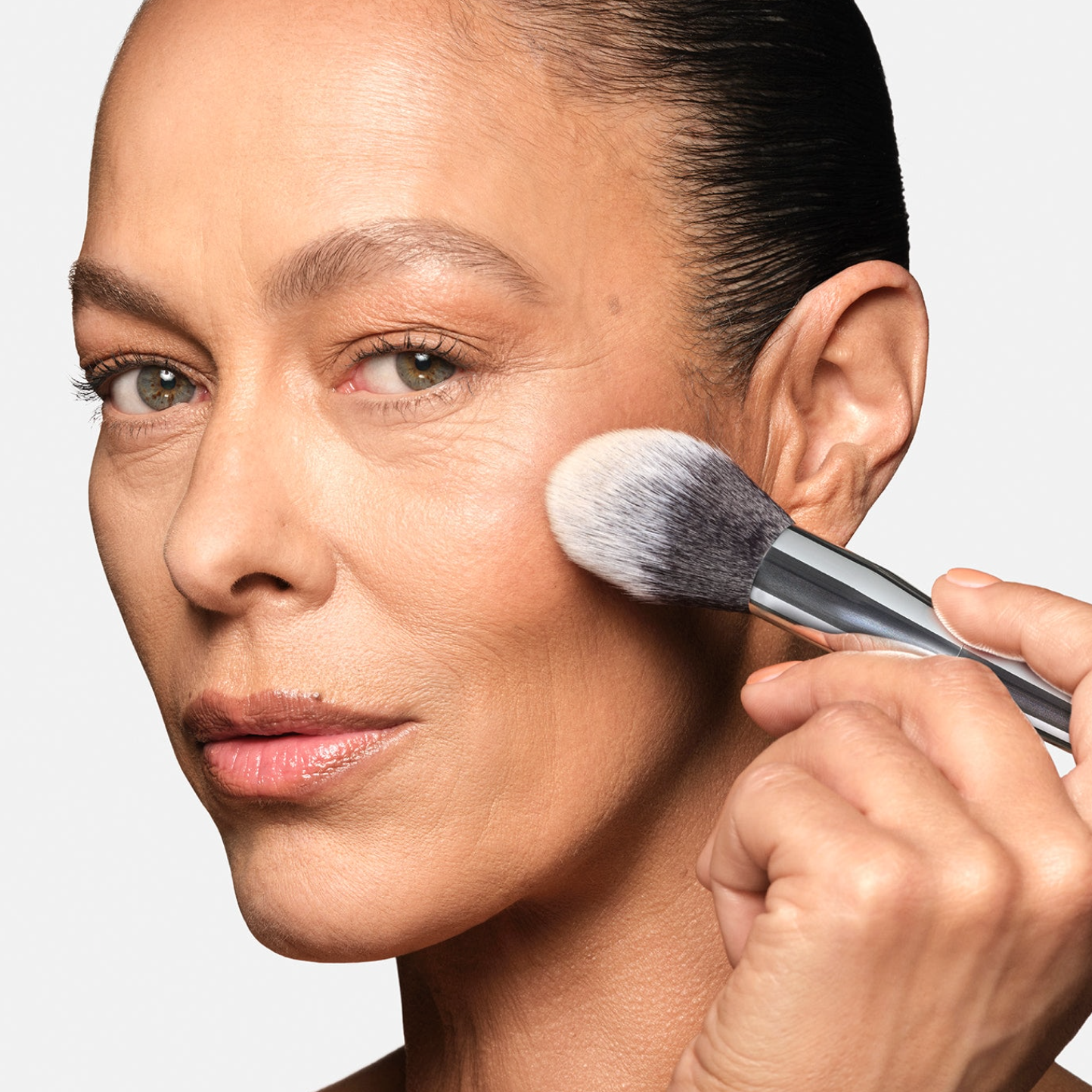 HAUS LABS BY LADY GAGA  Powder Brush