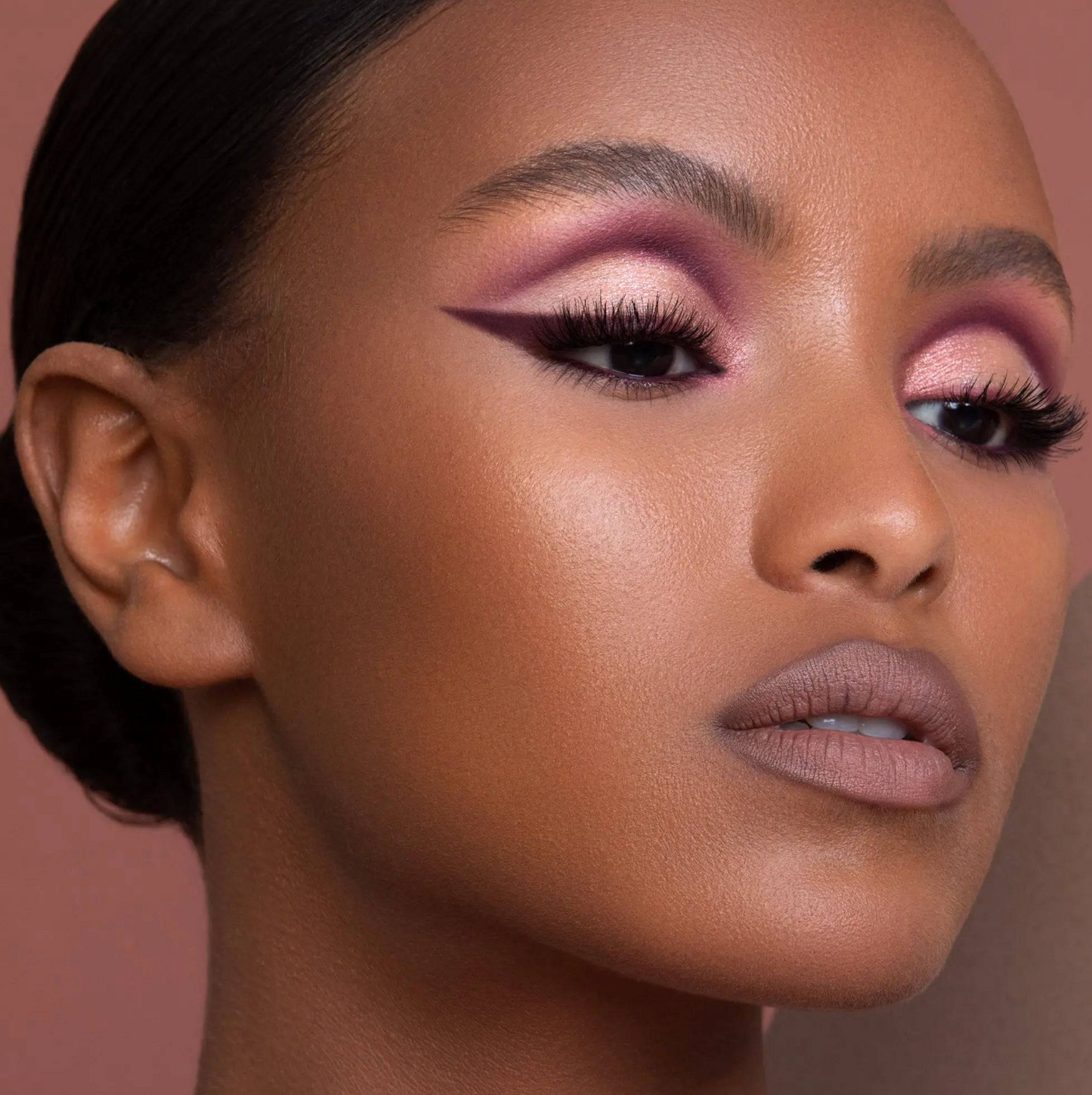 Retro eyeshadow palette Natasha Denona