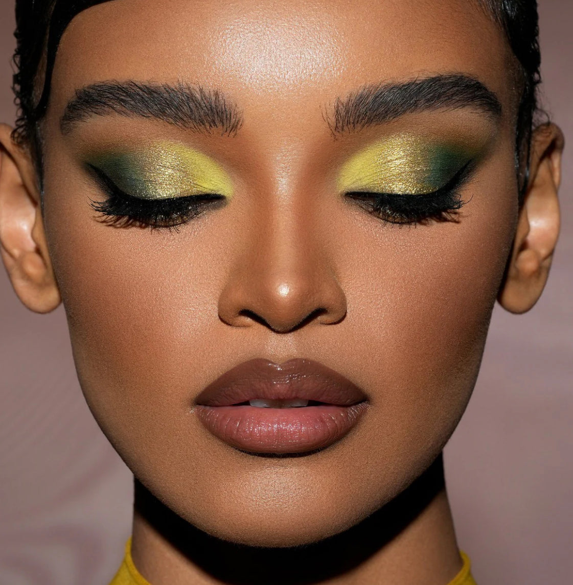 NATASHA DENONA 
Yucca Eyeshadow Palette