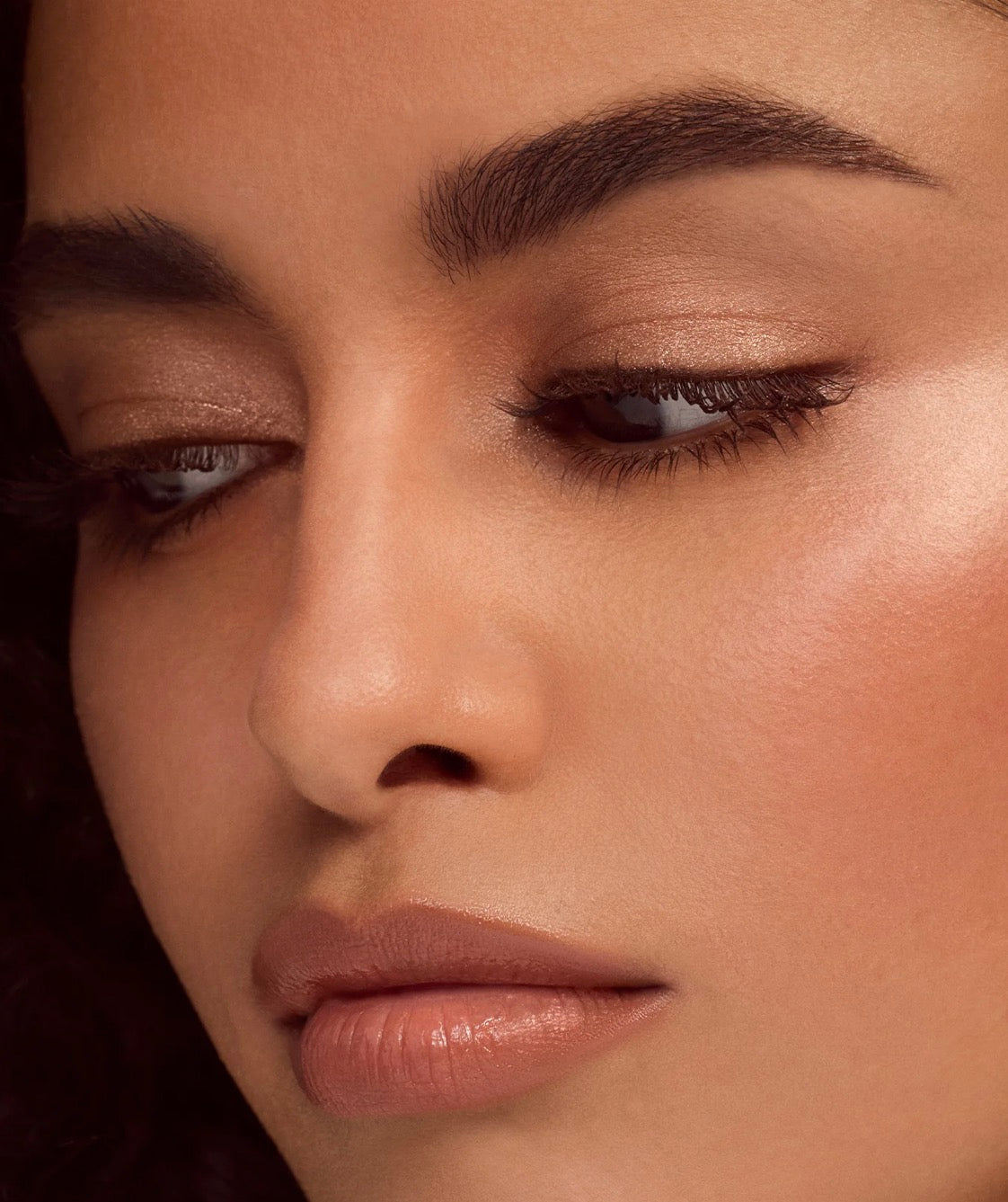 Essential Neutrals Eyeshadow Palette Rare Beauty Rare Beauty paleta sombras