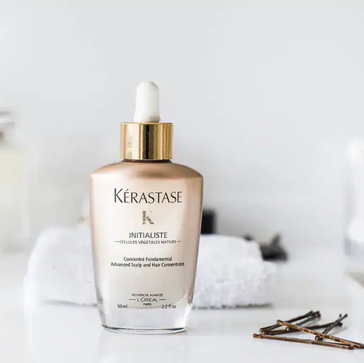 Kérastase 
Initialiste Strengthening & Volumizing Advanced Scalp & Hair Serum