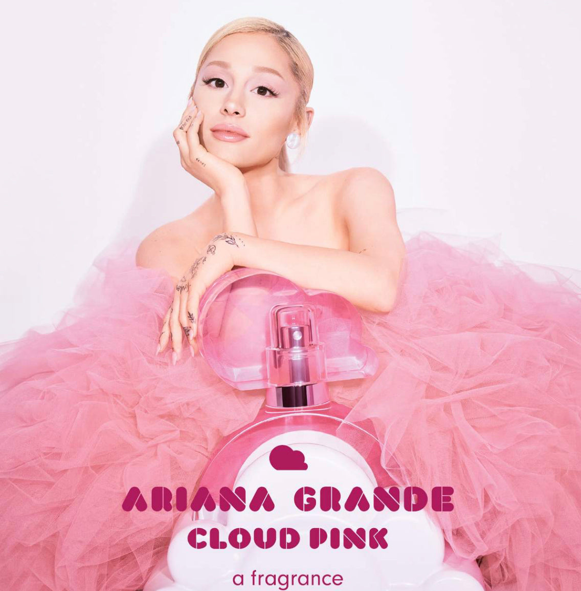 Ariana Grande
Cloud Pink Eau de Parfum Perfume Trio Set