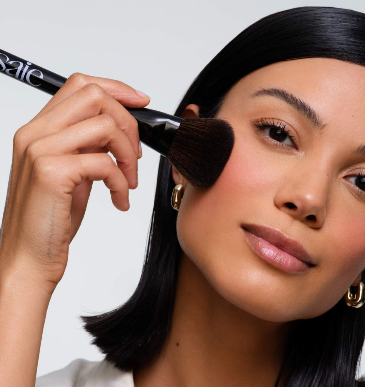 Saie 
The Powder Blush Brush
