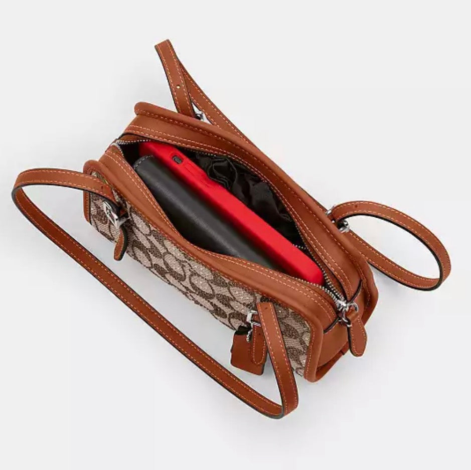 Swing Zip Bag 20 COACH