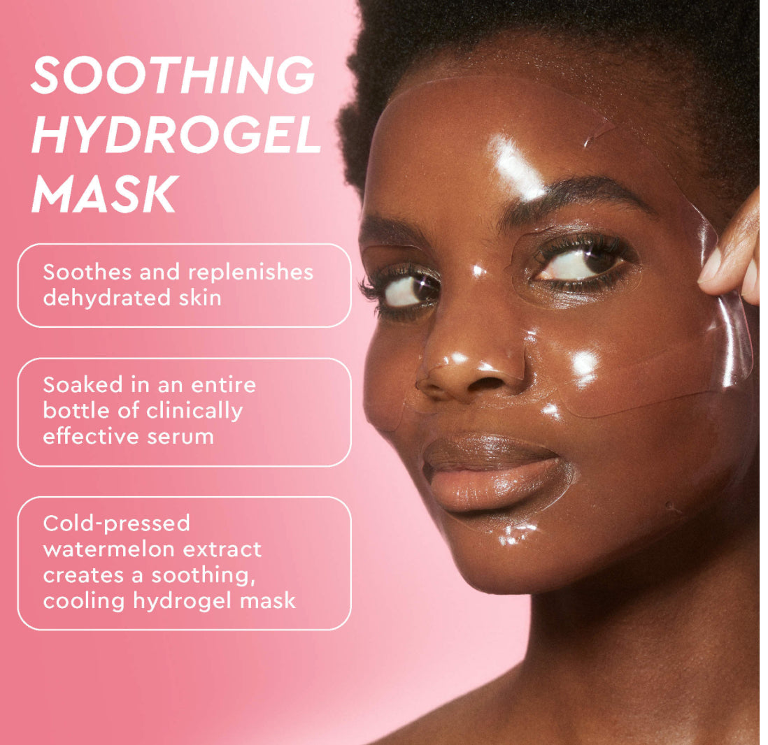 Glow Recipe 
Watermelon Glow Dewy Skin Routine Gift Set