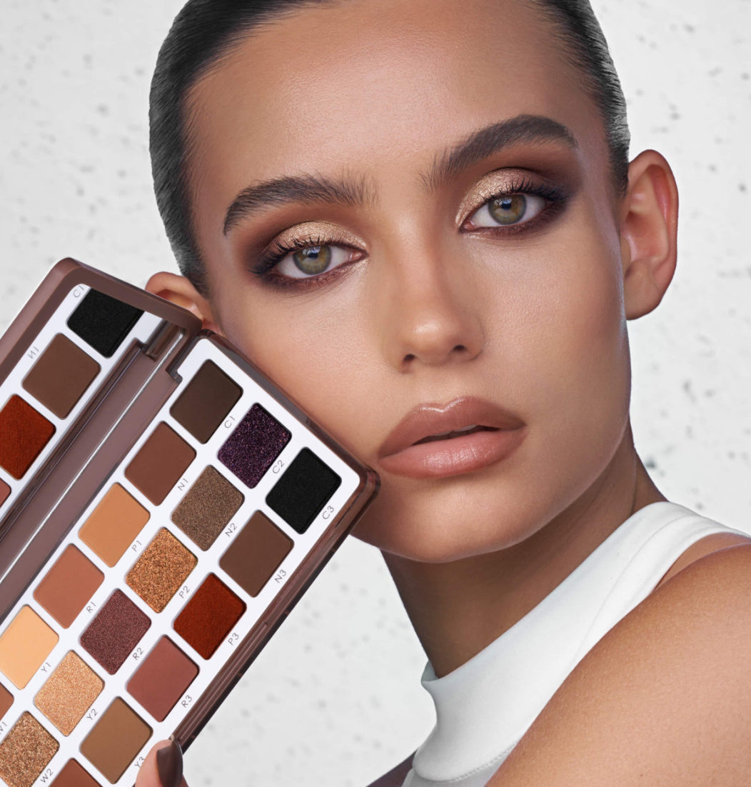 NATASHA DENONA 
Eye Sculpt Texture & Tone Eyeshadow Palette