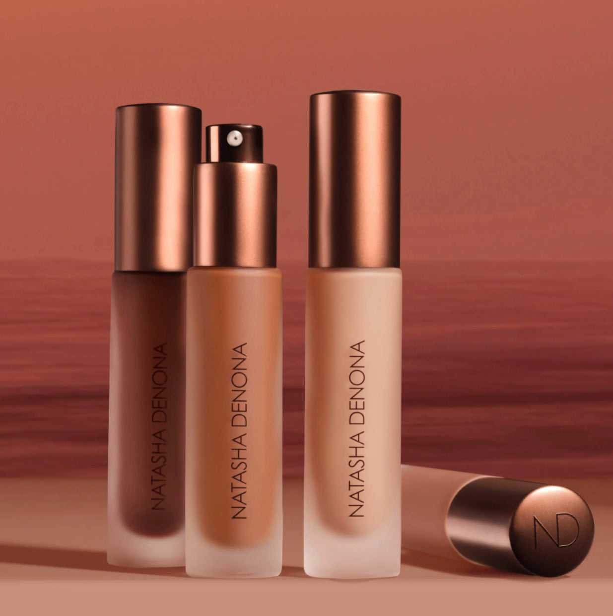 NATASHA DENONA 
HY-SCULPT Liquid Bronzer líquido