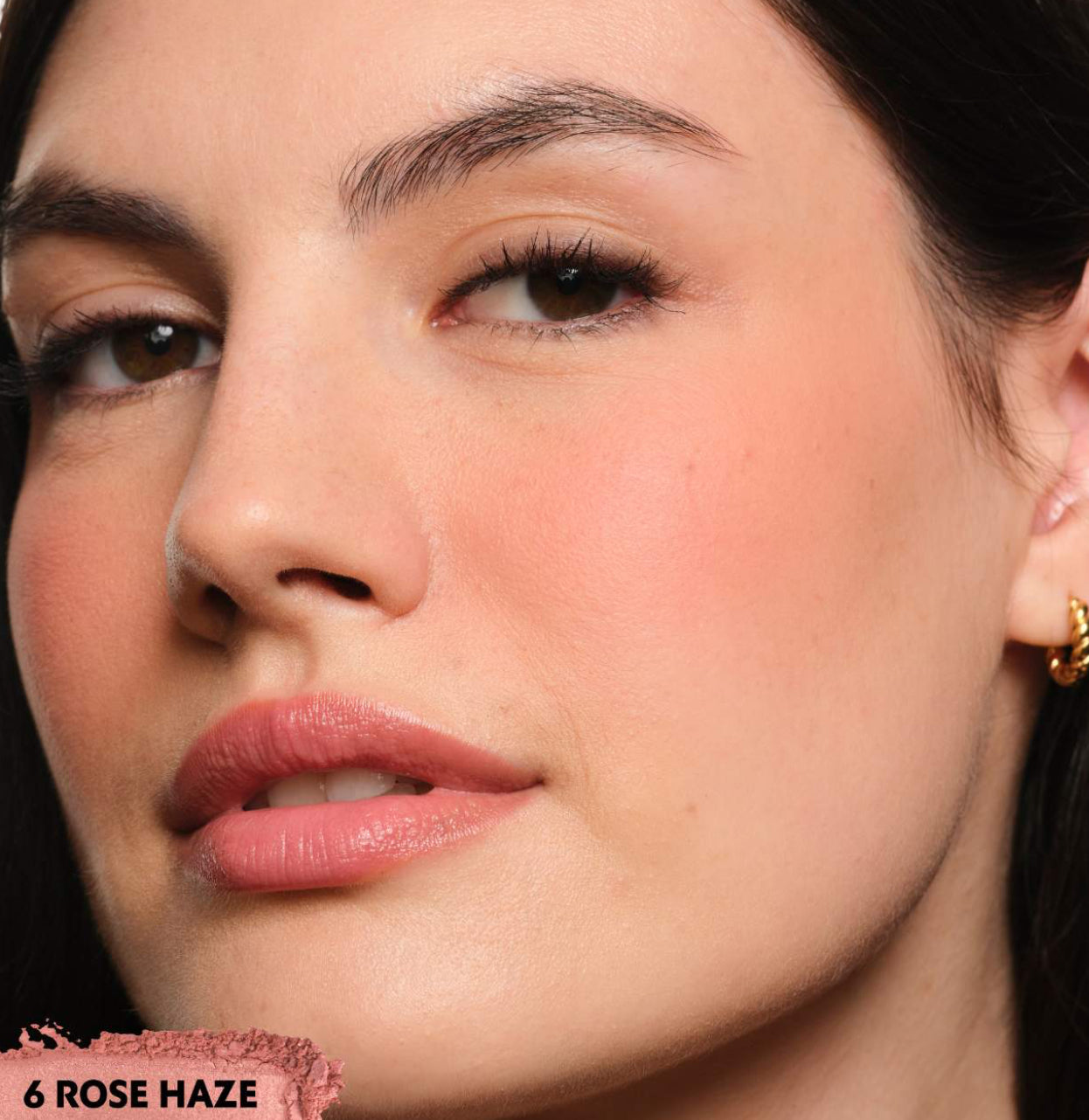 Yves Saint Laurent YSL
Make Me Blush 24H Buildable Powder Blush Rubor en Polvo