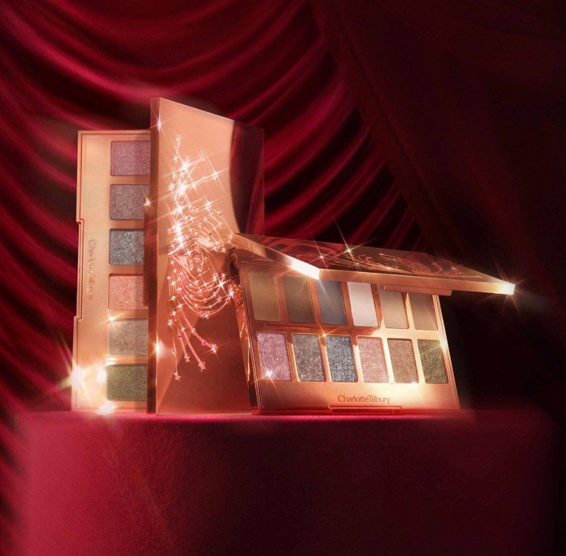 Charlotte Tilbury 
Hollywood Flawless Light Tricks Eyeshadow Palette